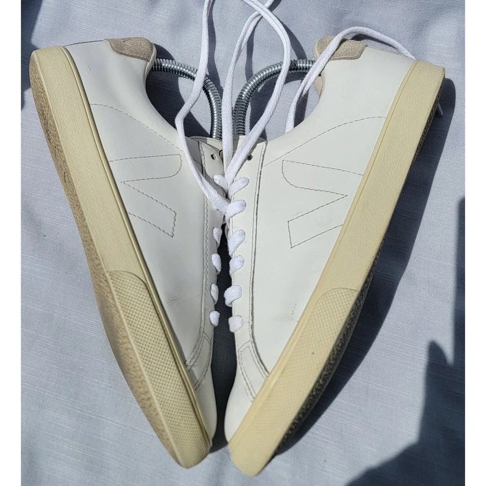 Veja Esplar White Leather Low Top Sneakers Womens 8 Cream Suede Heel Logo